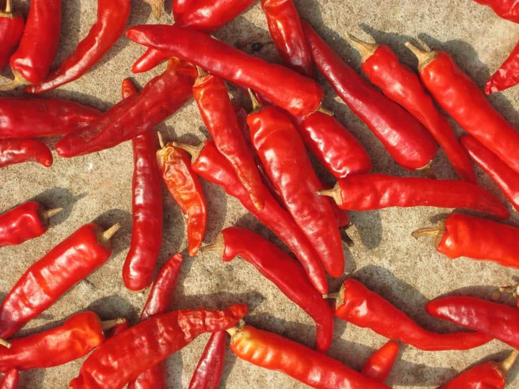how to get cayenne in your diet Can chili peppers boost your heart health